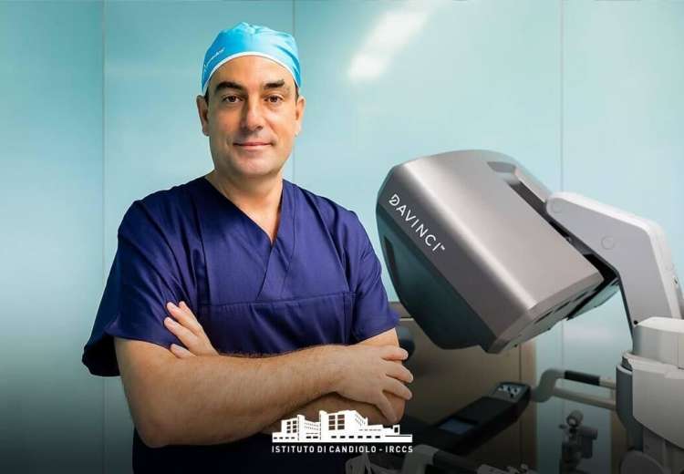 Primo intervento al seno in Europa con Da Vinci SP