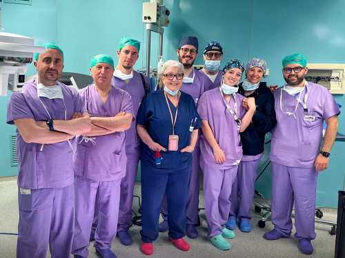 La squadra del robot “da Vinci SP”